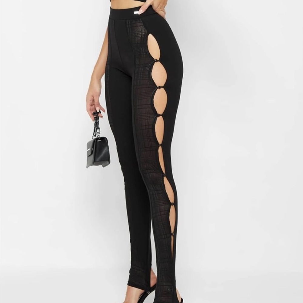 MDV 💟 NWOT Bandage and mesh cut out black leggings with stirrups